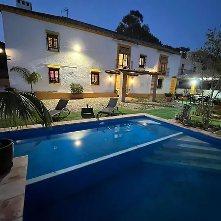 Cortijo Lagar Grande Holiday home *